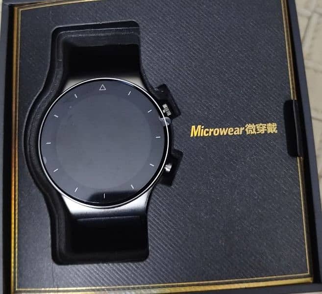 Smart Watch Microwear New Branded . . quantity available 0