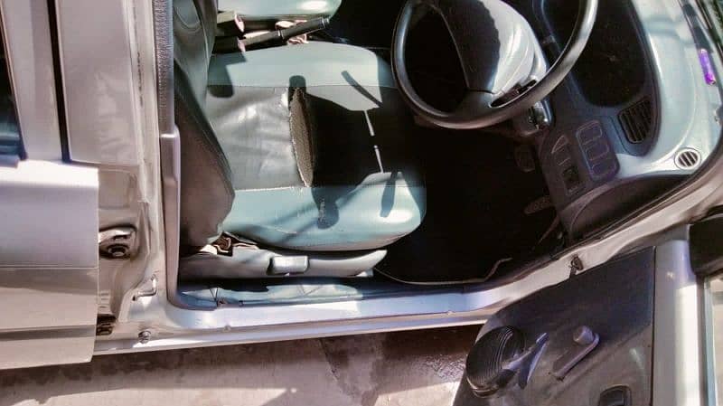 Daihatsu Cuore 2009 9