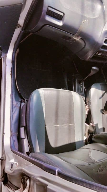 Daihatsu Cuore 2009 15