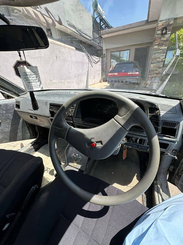 Suzuki Swift 1991 5