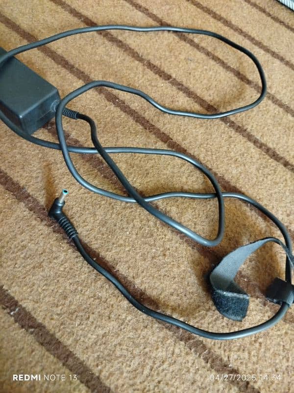 laptop charger 0