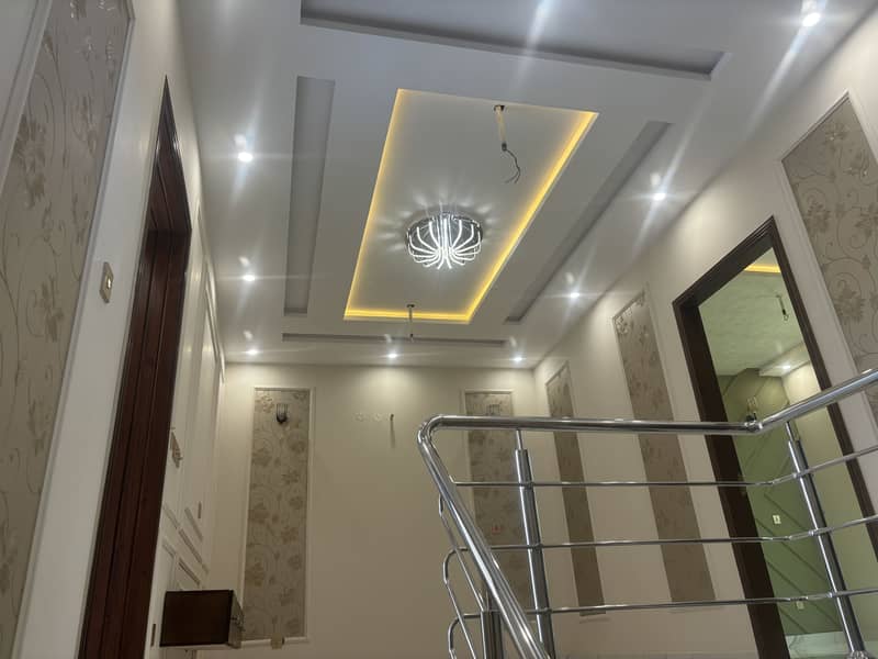 5 MARLA BRAND NEW HOUSE IN TARIQ GARDEN BLOCK "E" IS AVAILABLE FOR SALE 12