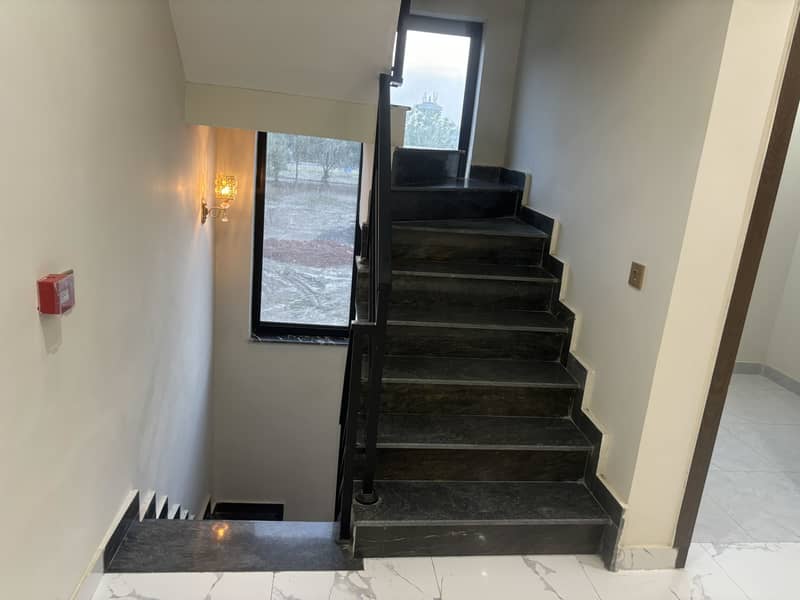 DHA RAHBAR BRAND NEW MODREN BEAUTIFUL HOUSE FOR SALE 4