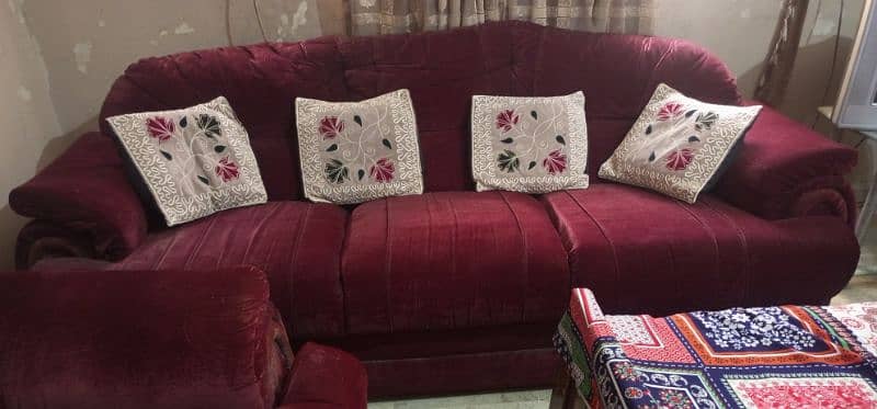 Burgundy Velvet Sofa Set - 5 Seater 0