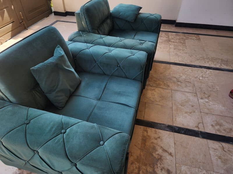 5 seater SeaGreen Velvet Sofa 3