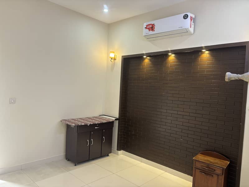DHA RAHBAR 10 MARLA BEAUTIFUL HOUSE FOR SALE 10