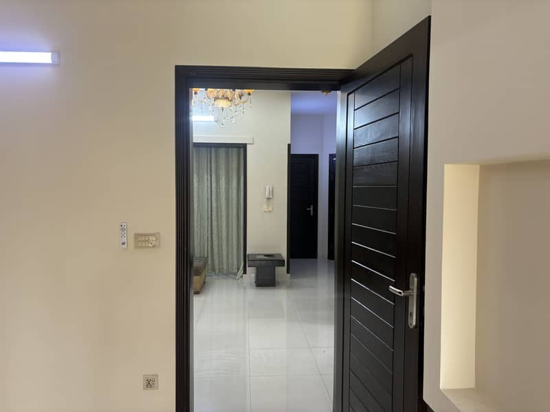 DHA RAHBAR 10 MARLA BEAUTIFUL HOUSE FOR SALE 13