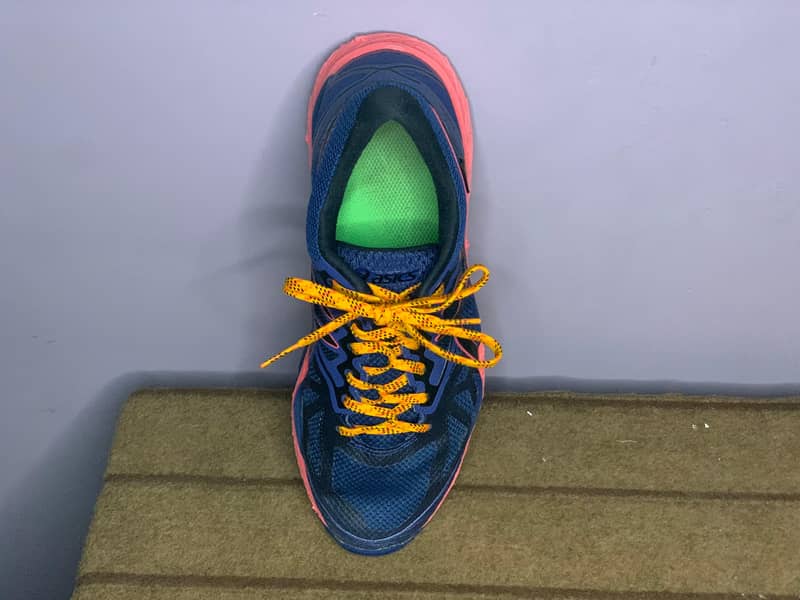 Asics orignal 100% size 7" UK only 1 pair 3