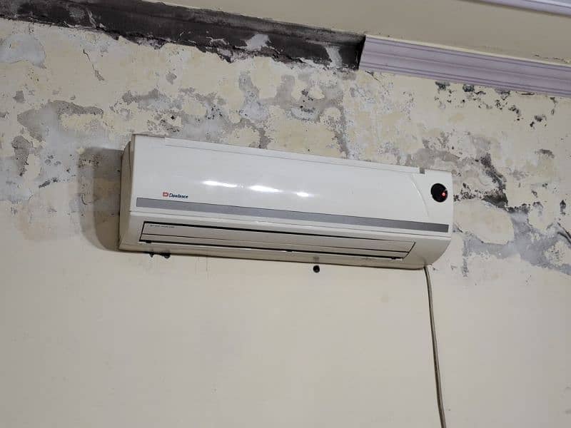 Dawlance 1.5 ton Ac 2