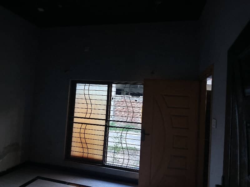 Commercial Heights Building For Sale In SHAHEEN VILLAS 7