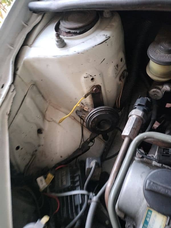 Toyota Vitz 2004 14