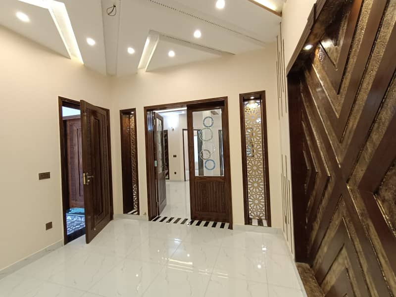 5 Marla Very Beautiful Luxury Brand New Moderan Desing House For SALE In Johar Town Super Hot Location 6