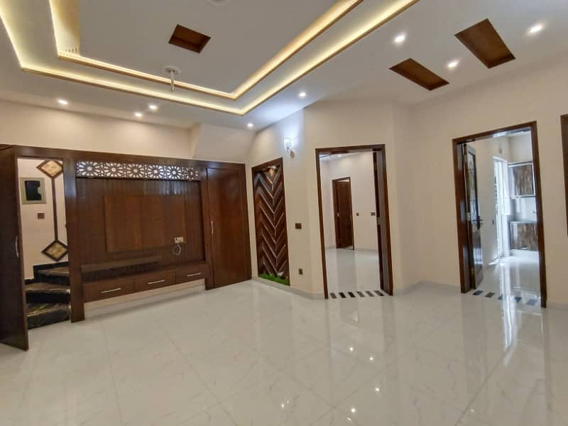 5 Marla Very Beautiful Luxury Brand New Moderan Desing House For SALE In Johar Town Super Hot Location 9