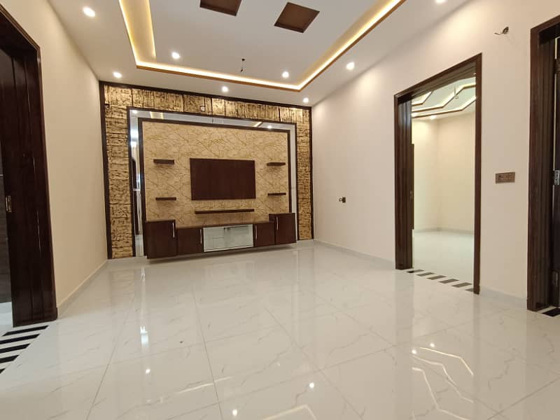 5 Marla Very Beautiful Luxury Brand New Moderan Desing House For SALE In Johar Town Super Hot Location 20