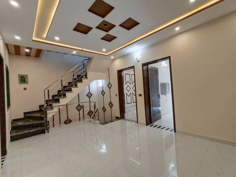 5 Marla Very Beautiful Luxury Brand New Moderan Desing House For SALE In Johar Town Super Hot Location 23