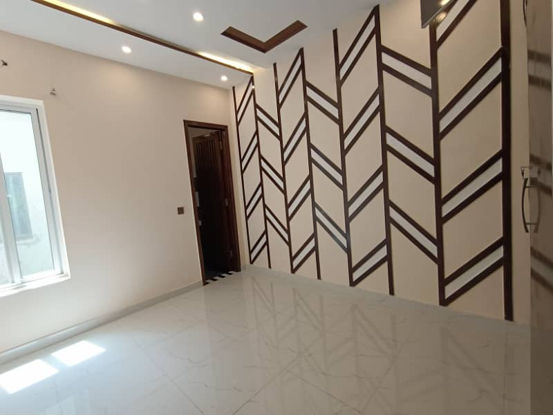 5 Marla Very Beautiful Luxury Brand New Moderan Desing House For SALE In Johar Town Super Hot Location 24