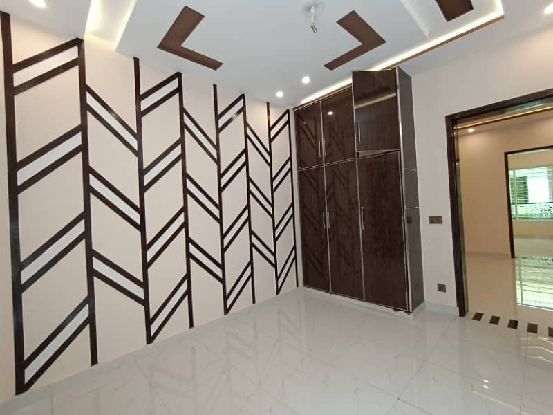 5 Marla Very Beautiful Luxury Brand New Moderan Desing House For SALE In Johar Town Super Hot Location 26