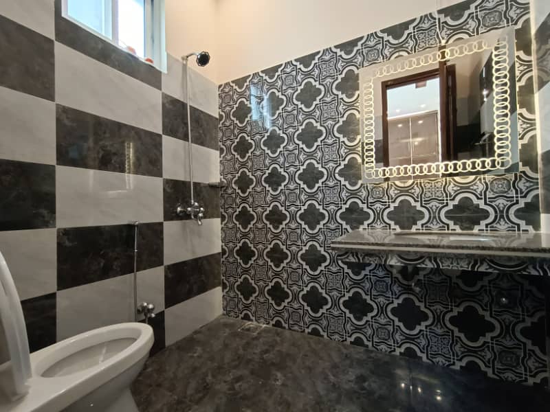 5 Marla Very Beautiful Luxury Brand New Moderan Desing House For SALE In Johar Town Super Hot Location 28