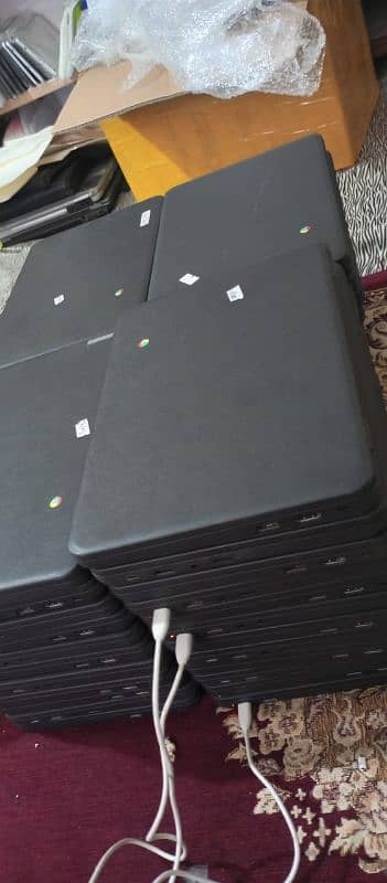 Acer Laptop C740 | 4GB / 128GB SSD | 11.6″ Display ! 9 hrs Battery 1
