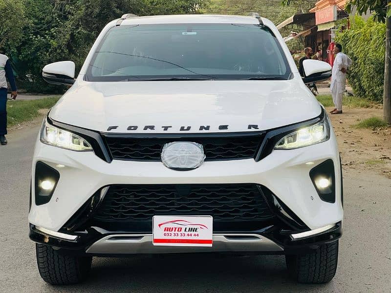 Total Geniune Toyota Fortuner Legender 2022 Model 0