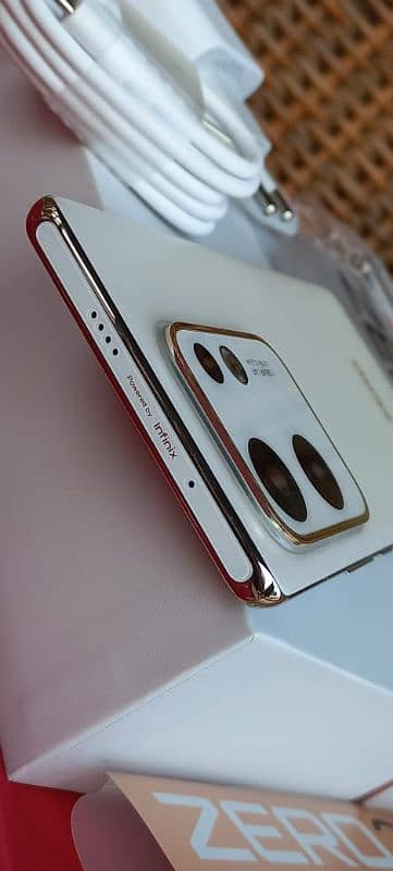 infinix Zero 30 2