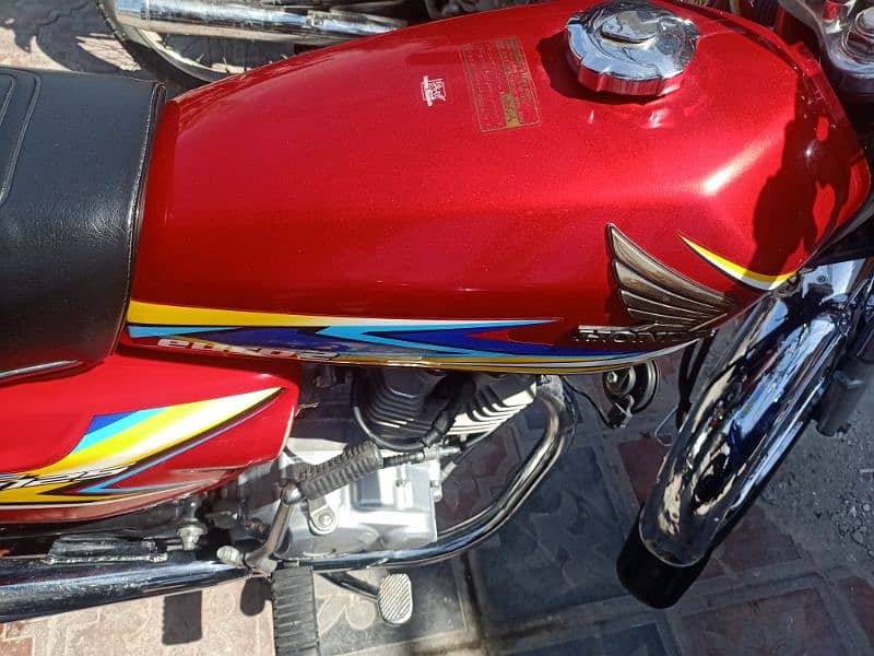 Honda CG-125 Model 2019, Lush Condition Brand New 4