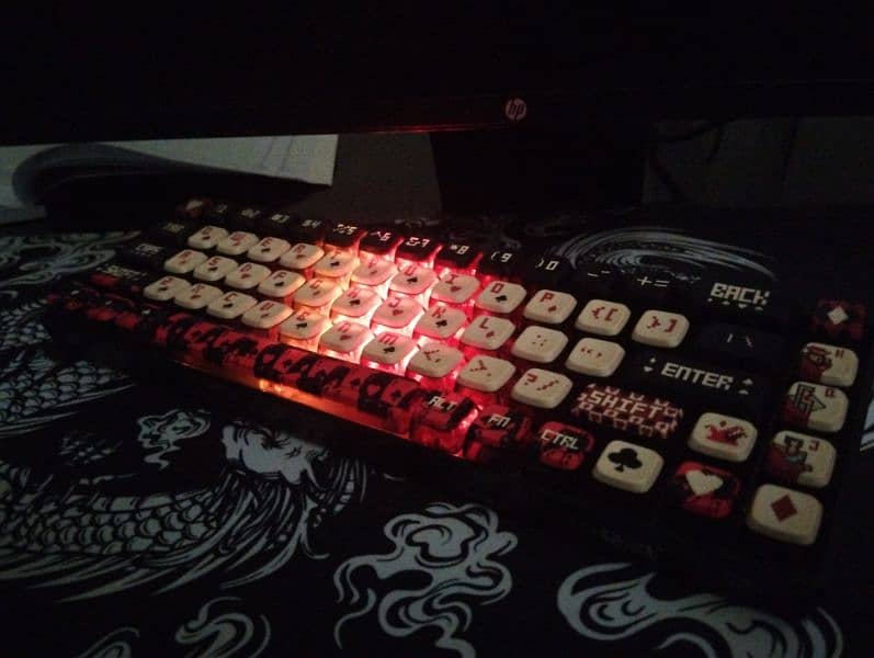 Mechanical Keyboard 65% 1