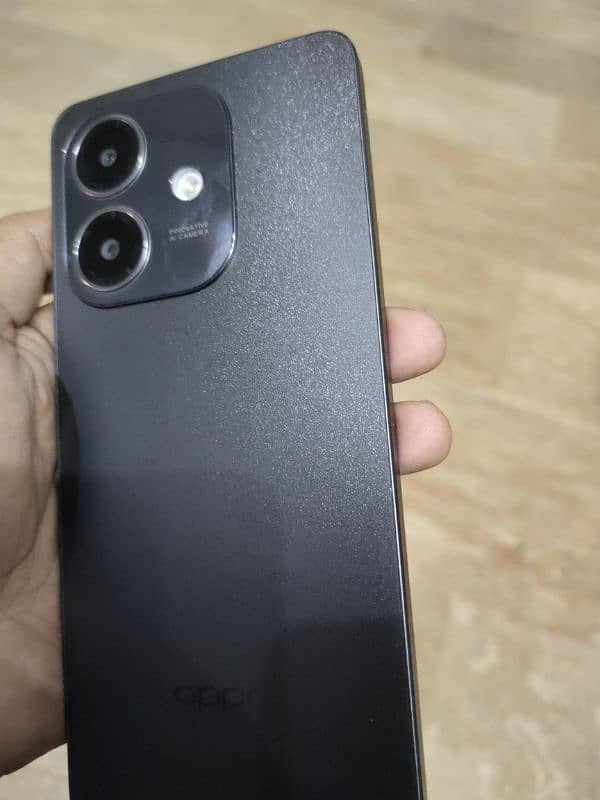 oppo A3. 3