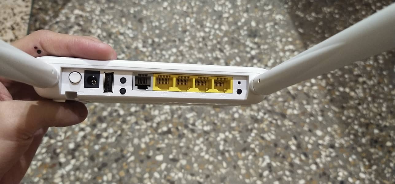 Tenda Fiber Router 2