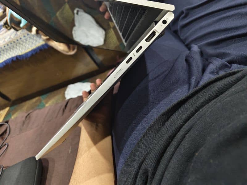 HP elitebook G7 10 generation 16gb ram 10/10 condition 4