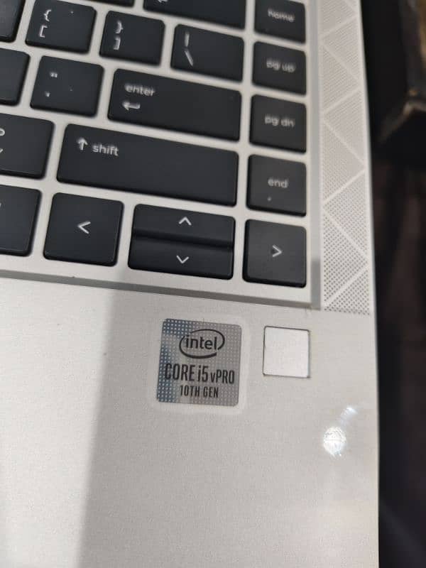 HP elitebook G7 10 generation 16gb ram 10/10 condition 5