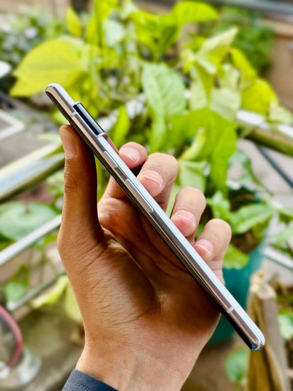 Google Pixel 6 pro 5