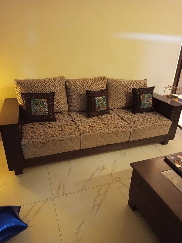 sofa set  five seater with central table 1