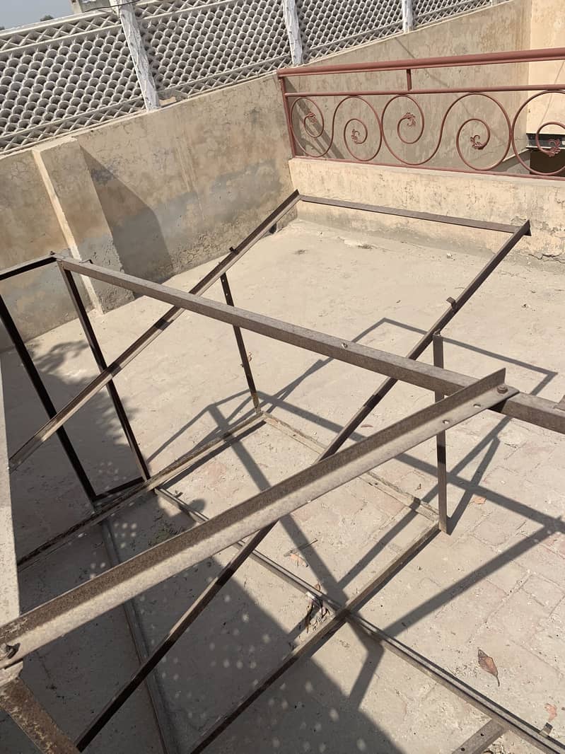 5 solar pannel or stand for sale 3