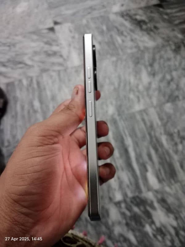 Tecno caman 20 3