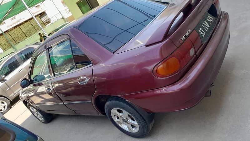 Mitsubishi Lancer 1993 Model – Reliable & Affordable Car 5
