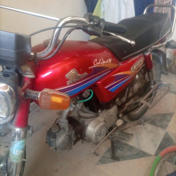 Yamaha Dhoom 70cc Model 2014 0