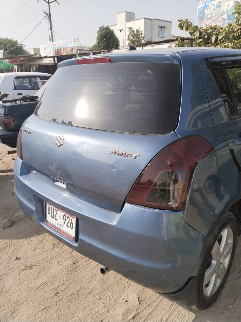 Suzuki Swift 2011 1