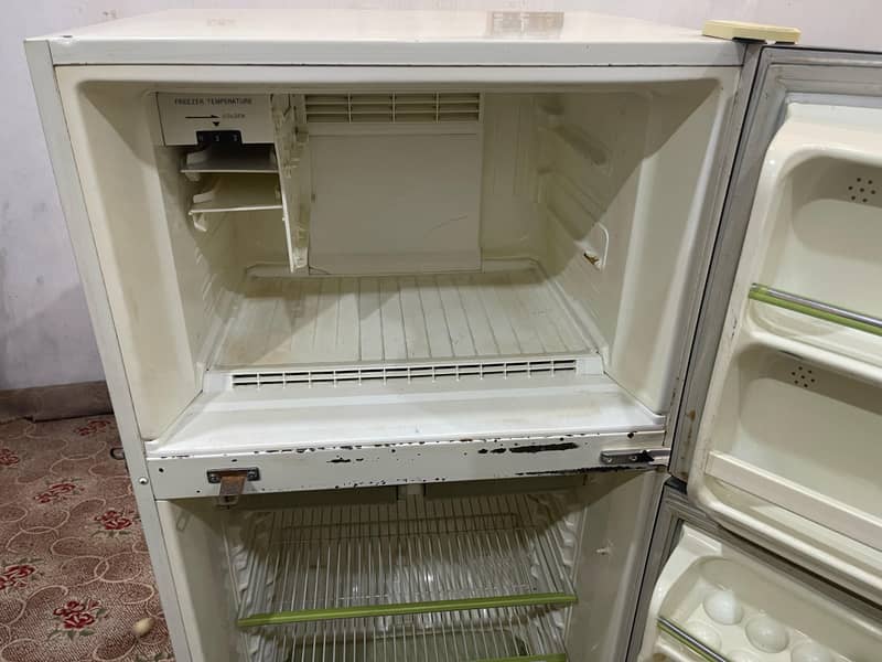 Fridge for sale good condition 2 door medium size Japani 8