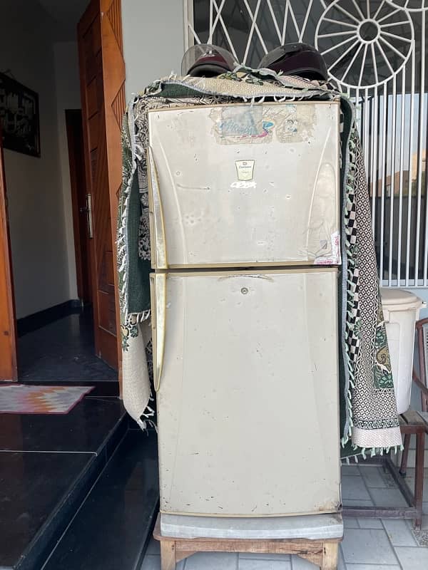 dawalance fridge for sale 0