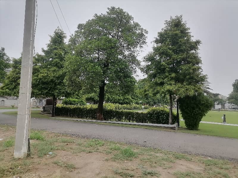 A Well Designed Residential Plot Is Up For Sale In An Ideal Location In Faisalabad 4