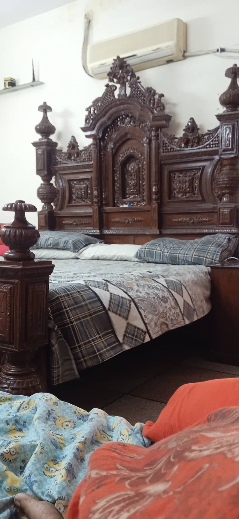 Chinioti bed set with dressing for sale 3