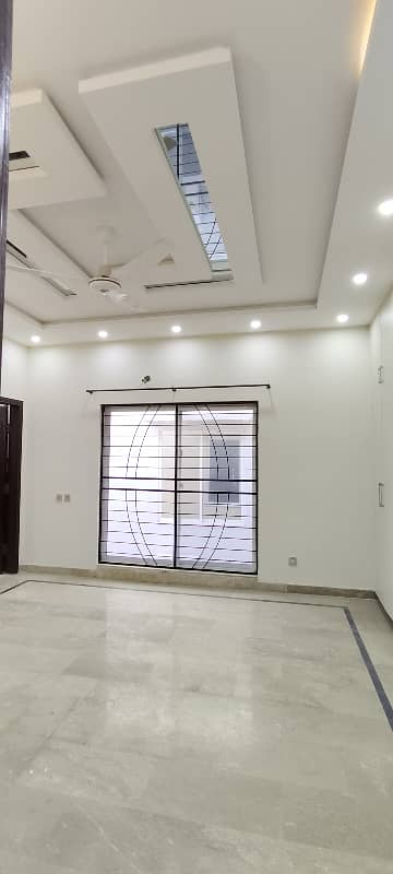10 Marla Slightly Used Ultra Modern Designer House For Sale In Bahria Town Lahore. 10