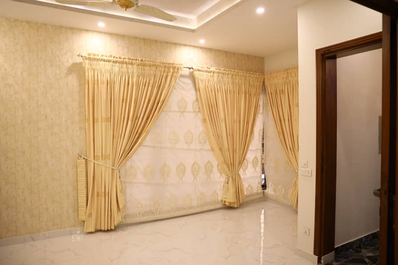 100% OWNER BUILT HOUSE FOR PERSONAL USE 30