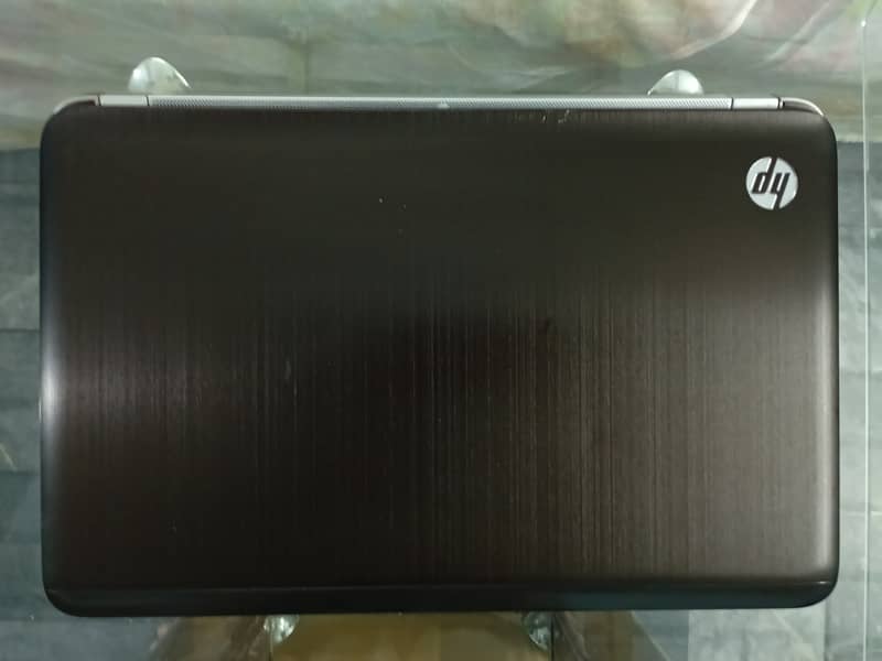 Hp Pavillion DV7 (AMD A6 8GB 500GB 512MB Radeon Graphic) 2