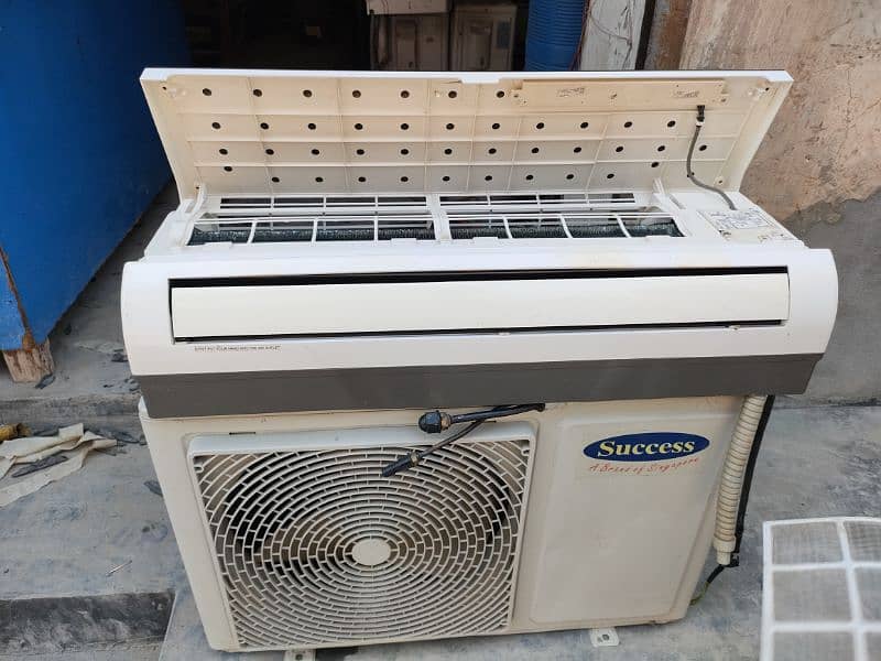 1 Ton Ac for sale 0