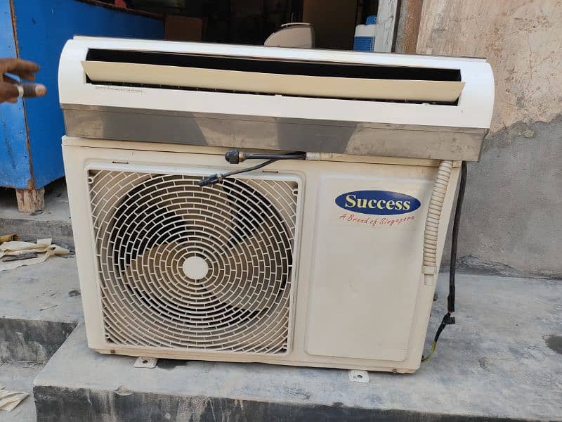 1 Ton Ac for sale 3