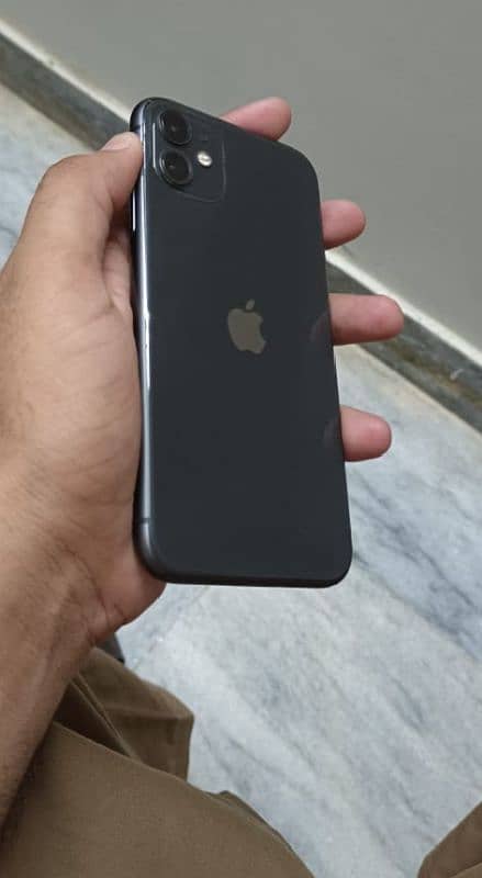 Iphone 11 (64GB) official PTA Approved 0