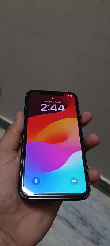 Iphone 11 (64GB) official PTA Approved 1
