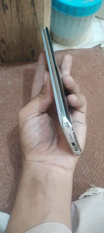 mi not10 lite 10/7 condition 8/128gb 2